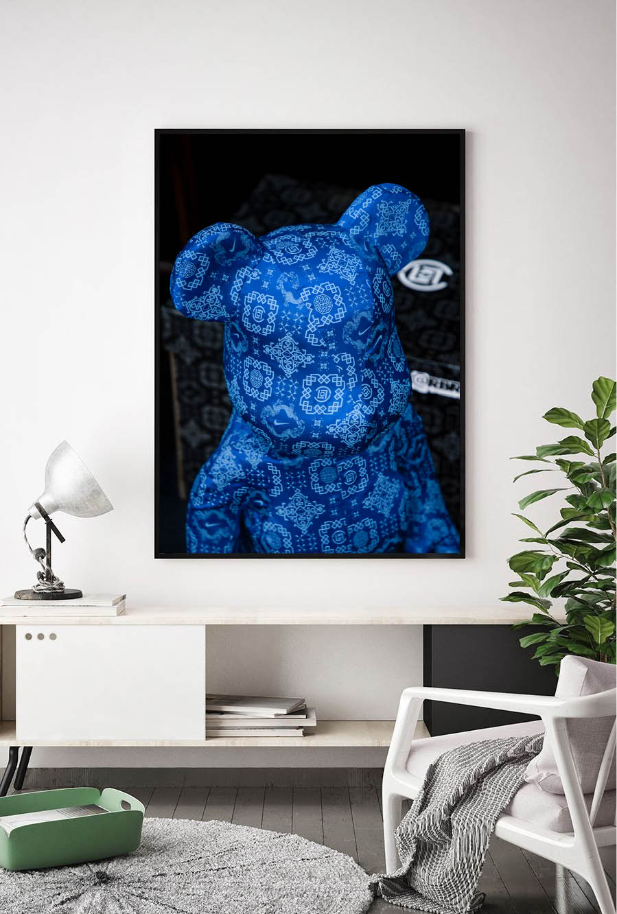 Lámina Medicom Toy x CLOT